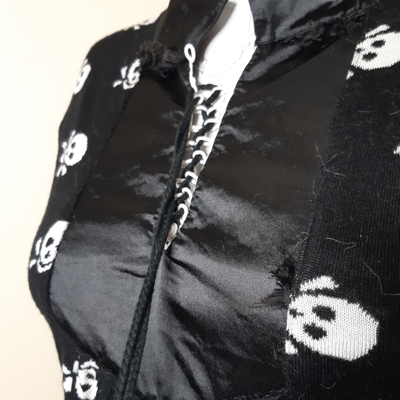 Knit Skull Dress - Picture 5 of 11